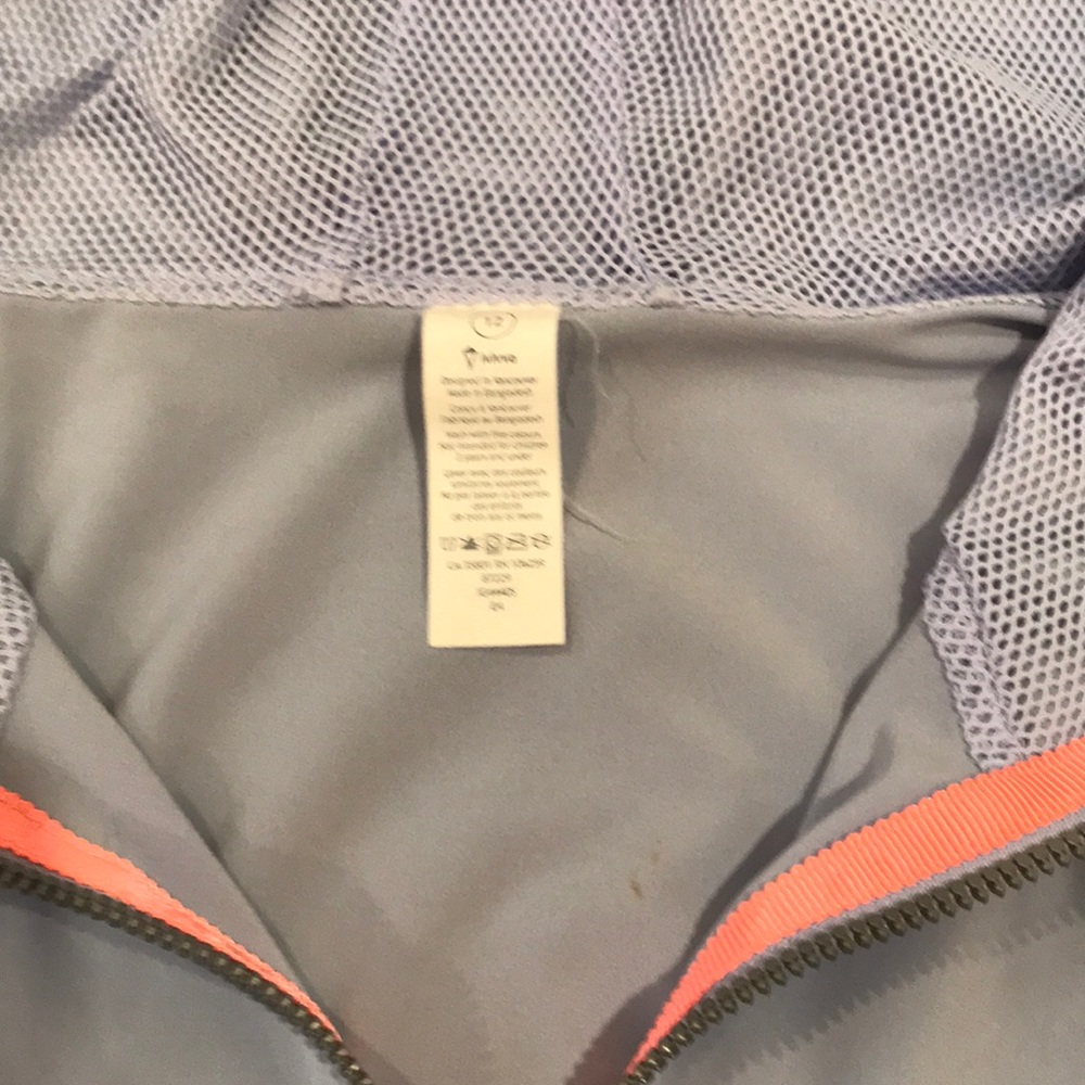 Ivivva zip-up jacket - Picture 3 of 3